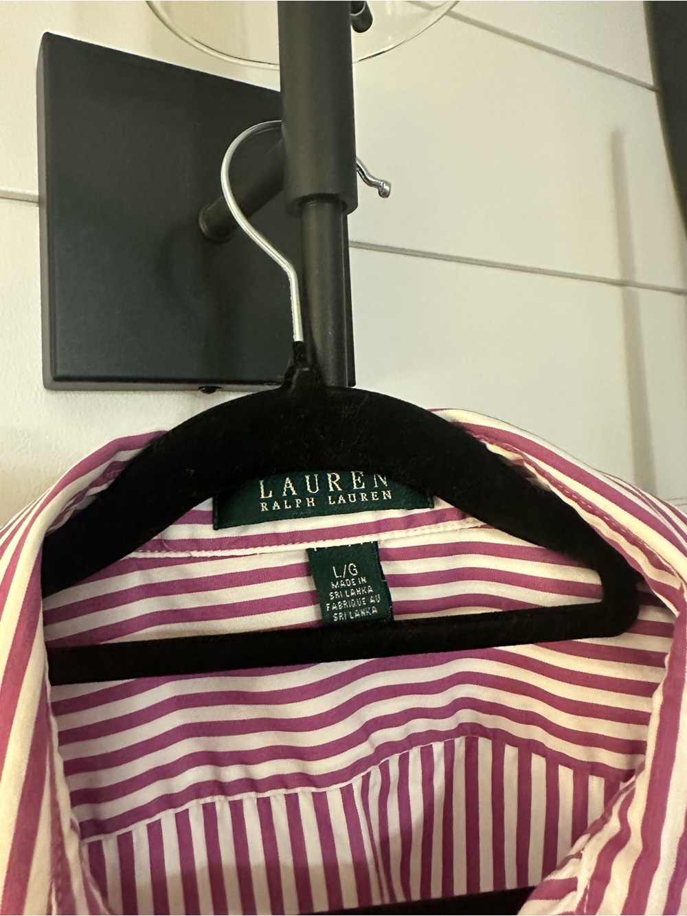 Ralph Lauren Pink and White Striped Button-Down Shirt - Picture 2 of 4